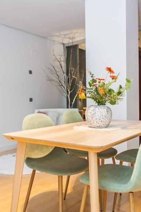 Atocha, Precioso Piscina Y Parking At Lavapies Apartment Madrid Exterior photo