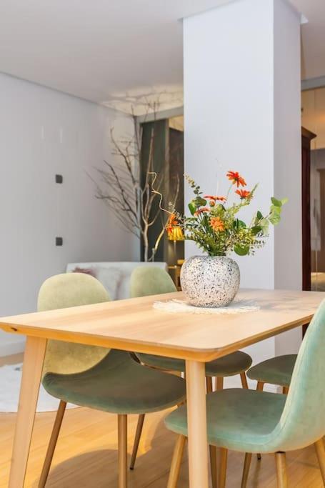 Atocha, Precioso Piscina Y Parking At Lavapies Apartment Madrid Exterior photo